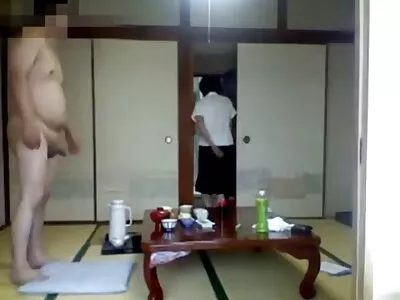 与朋友的妈妈一起走运